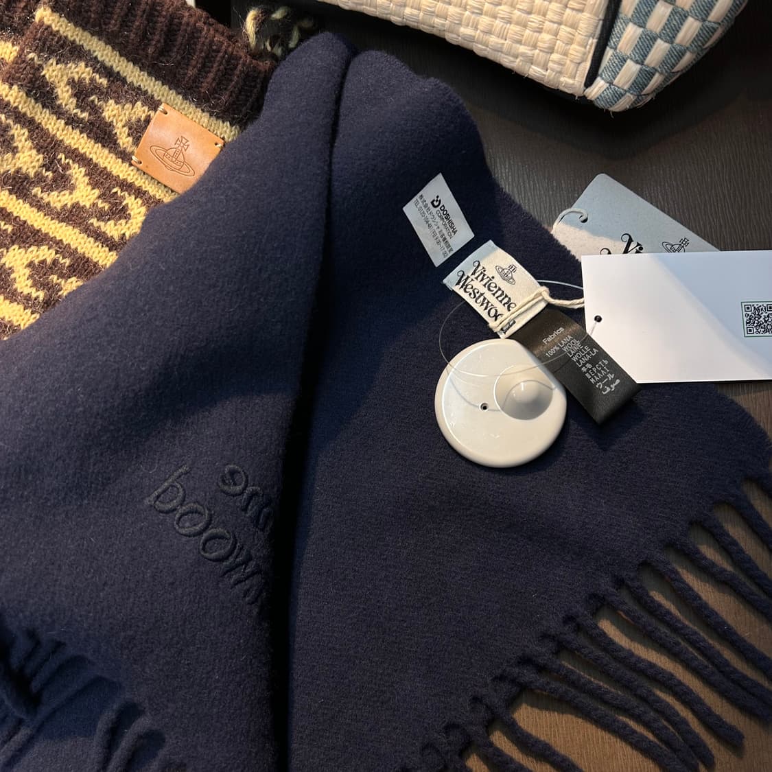 Vivienne Westwood embroidered Muffler 상품이미지2