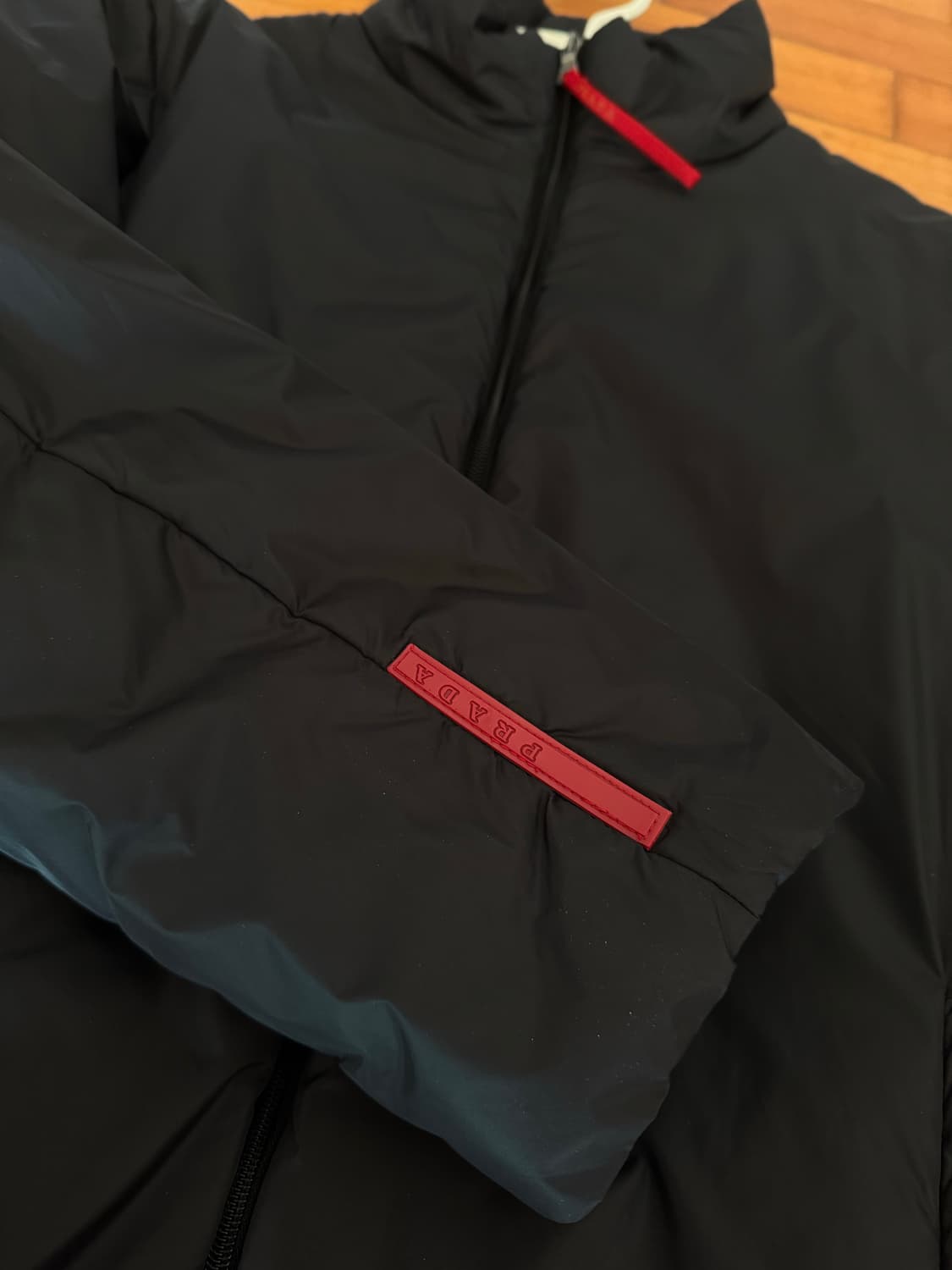 프라다 스포츠 패딩 상품이미지2