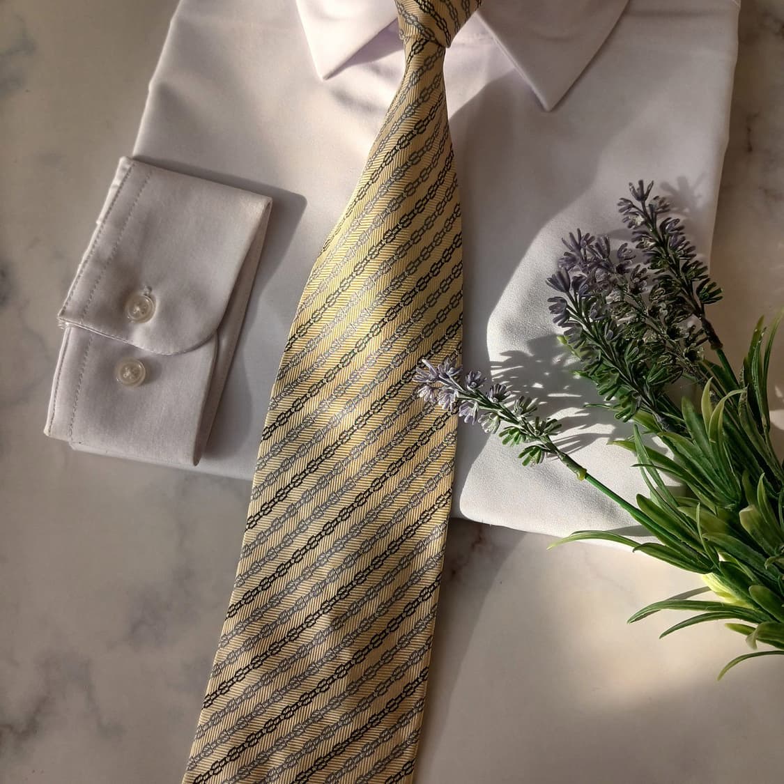 헌팅월드 실크 체인 스트라이프 넥타이 9.7cm A+등급 A19498
 상품이미지7