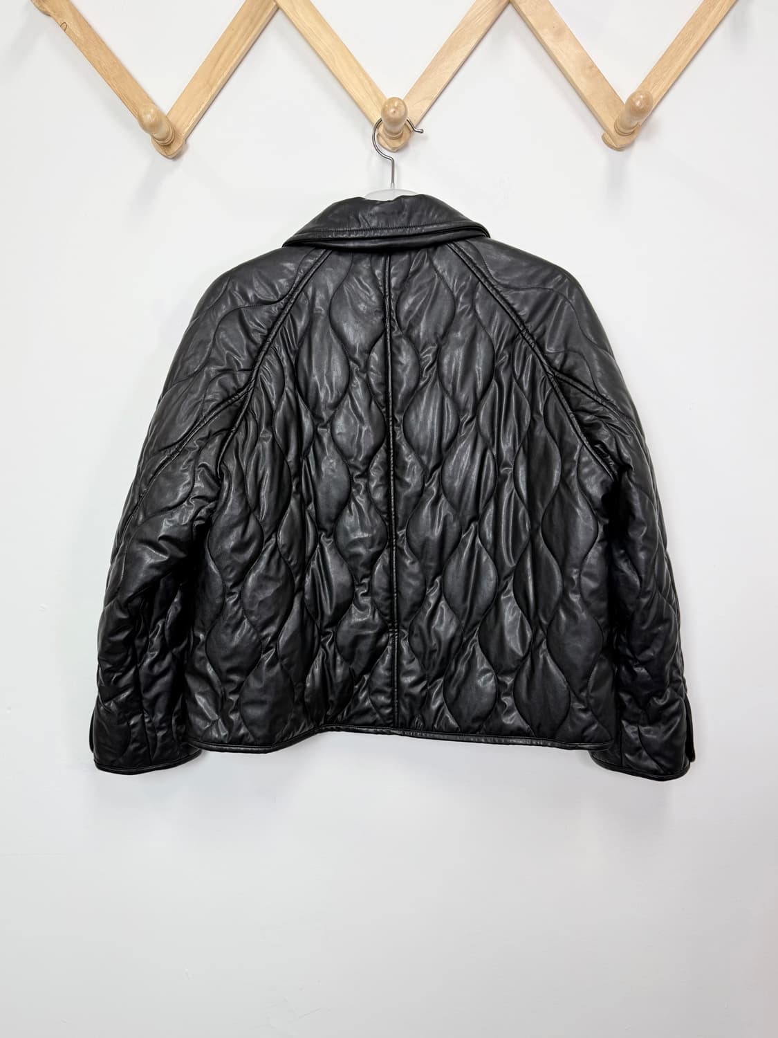 스튜디오톰보이 퀄팅 레더자켓 23년도 상품이미지2