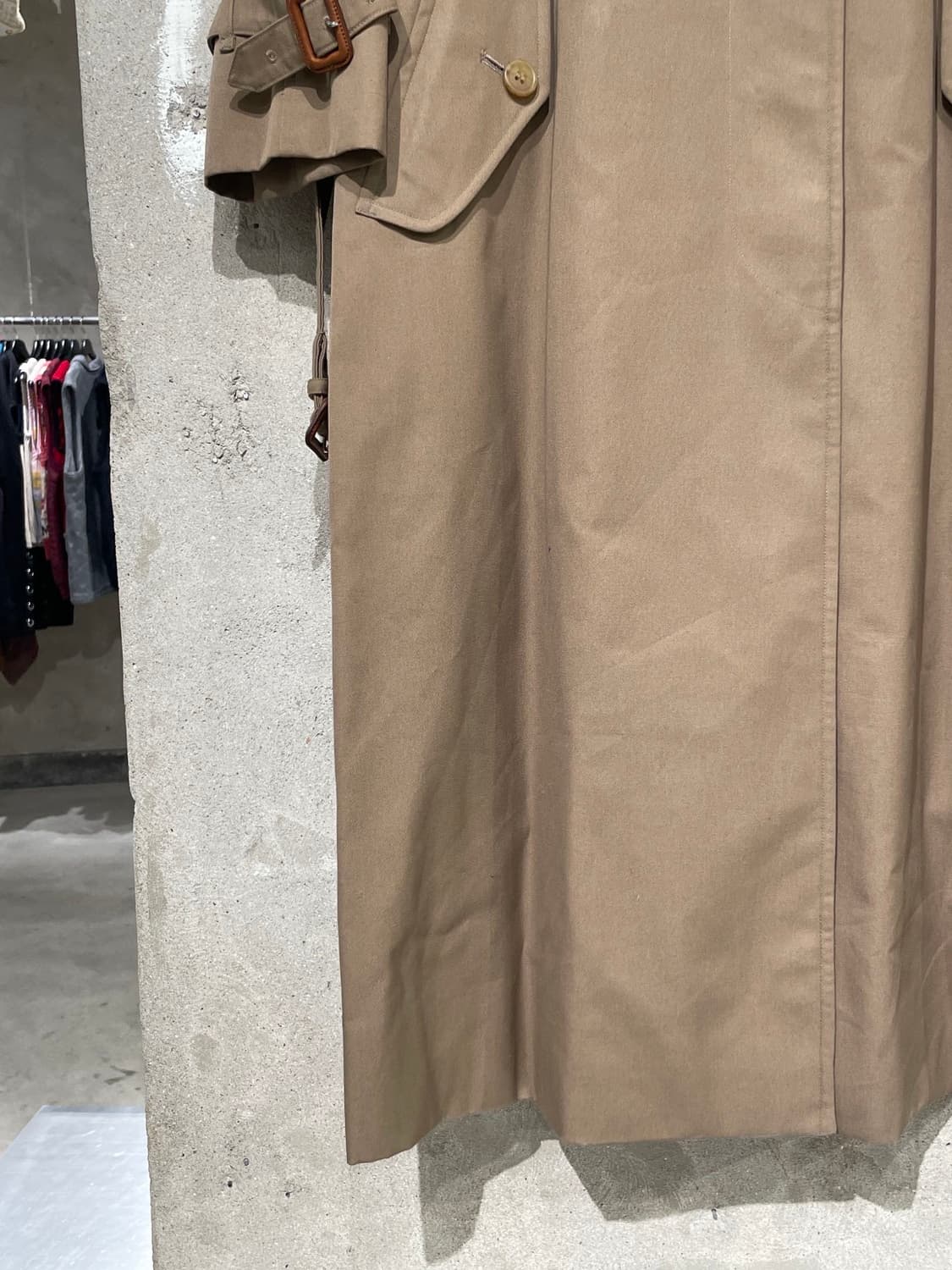 버버리 베이지 히든 버튼 벨티드 코트  상품이미지4