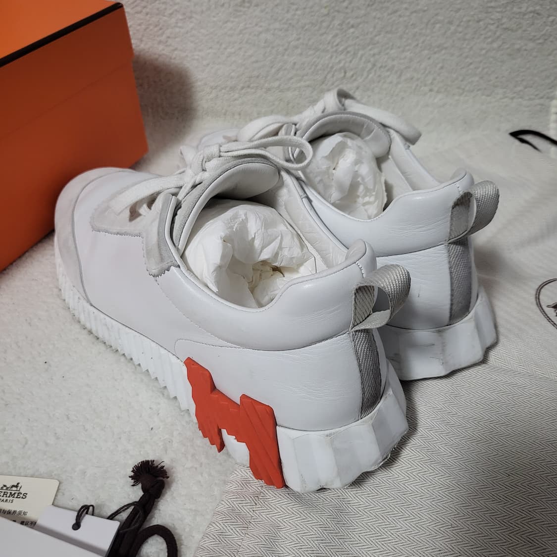 [풀구성] 42.5 / 에르메스 바운싱 스니커즈 블랑  상품이미지4