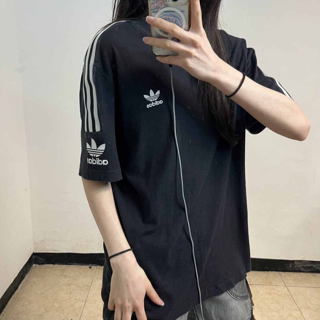 Adidas firebird black t-shirt 상품이미지3