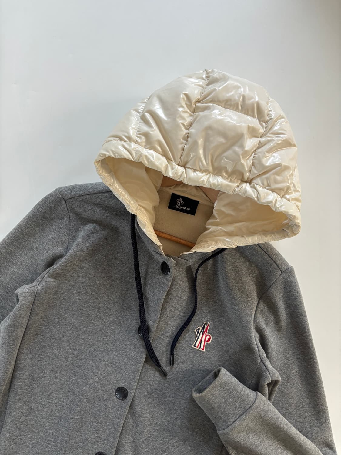 Moncler 몽클레르 그레노블 패딩 후드 스웻 셔츠  상품이미지4