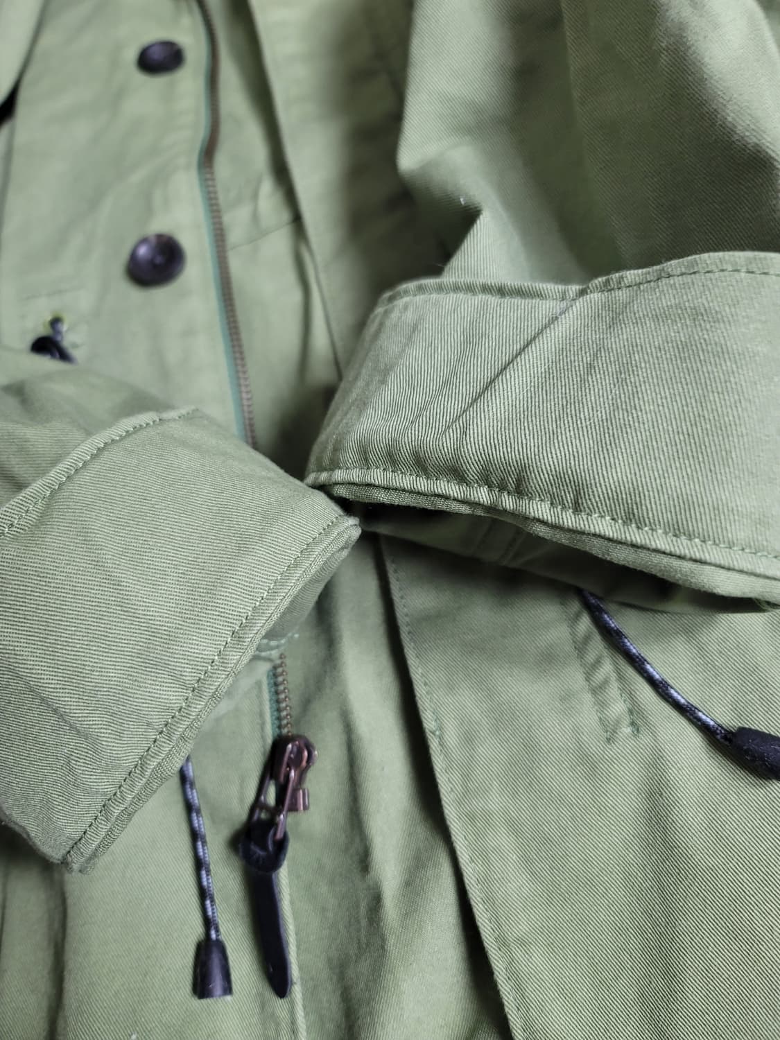 리바이스 피쉬테일 야상 100사이즈 상태극상
 상품이미지3