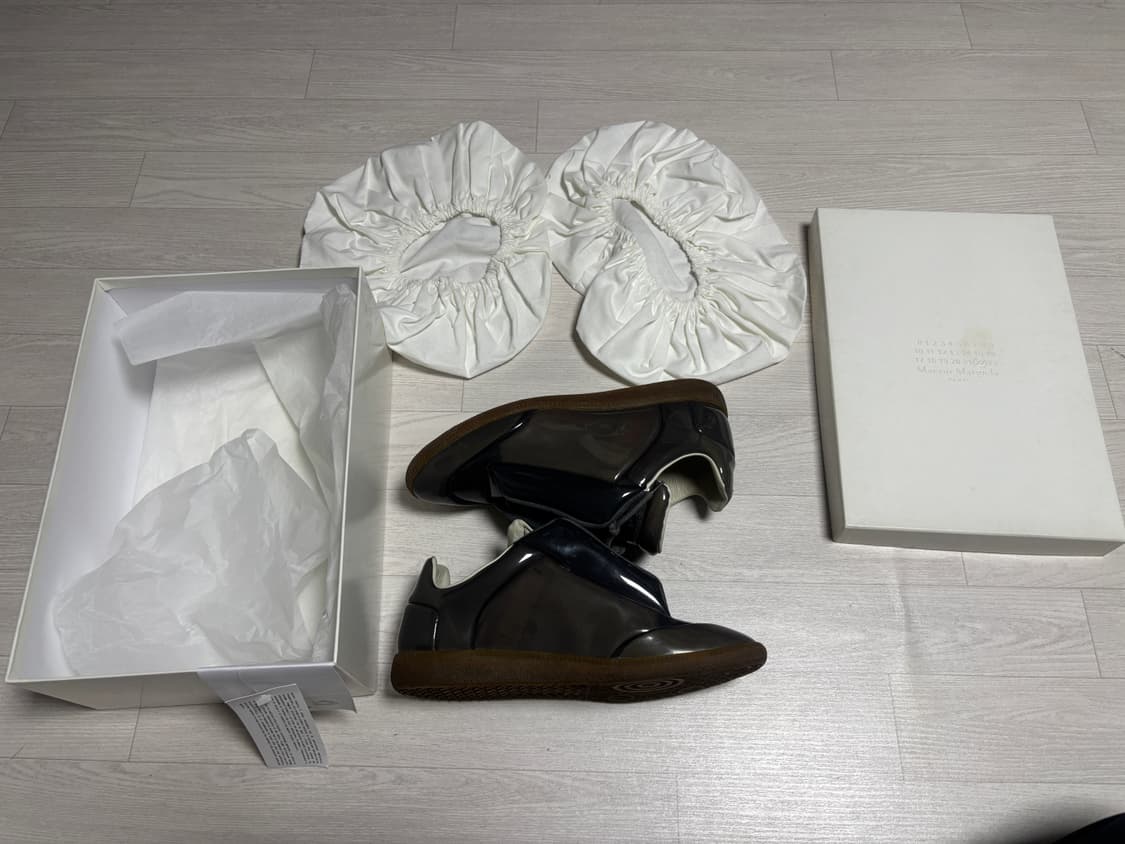 마르지엘라 퓨처 로우 pvc 275 상품이미지2