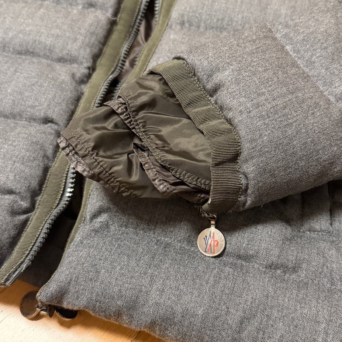 몽클레어 패딩 상품이미지2