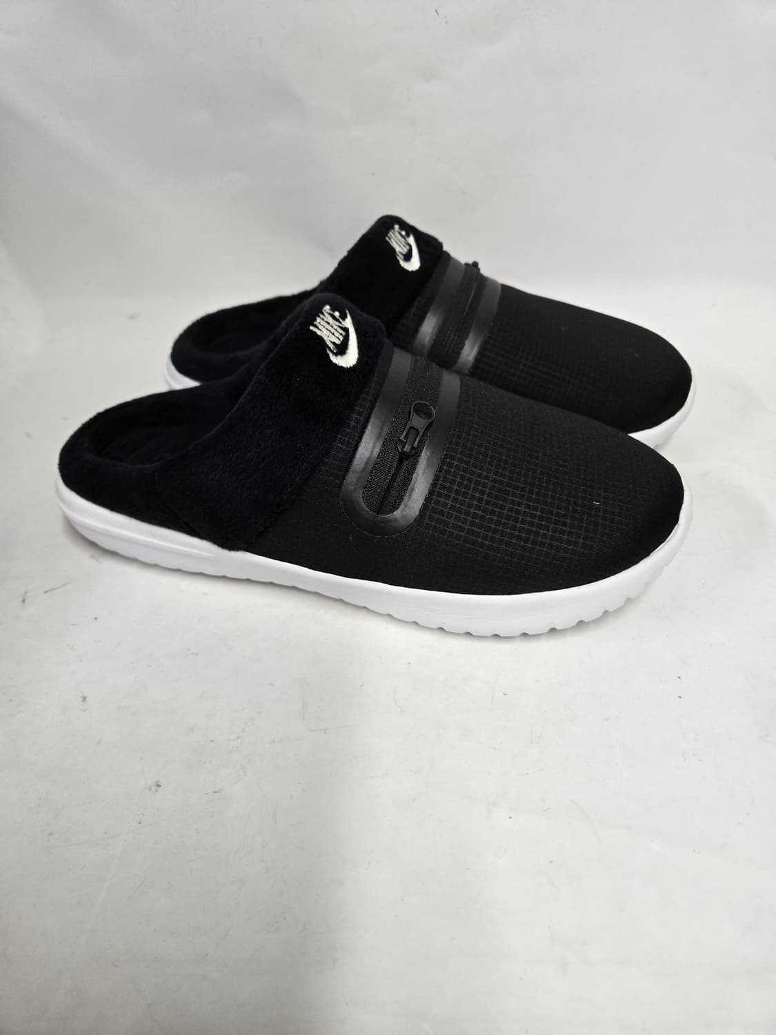 나이키 버로우 방한슬리퍼 240 상품이미지1