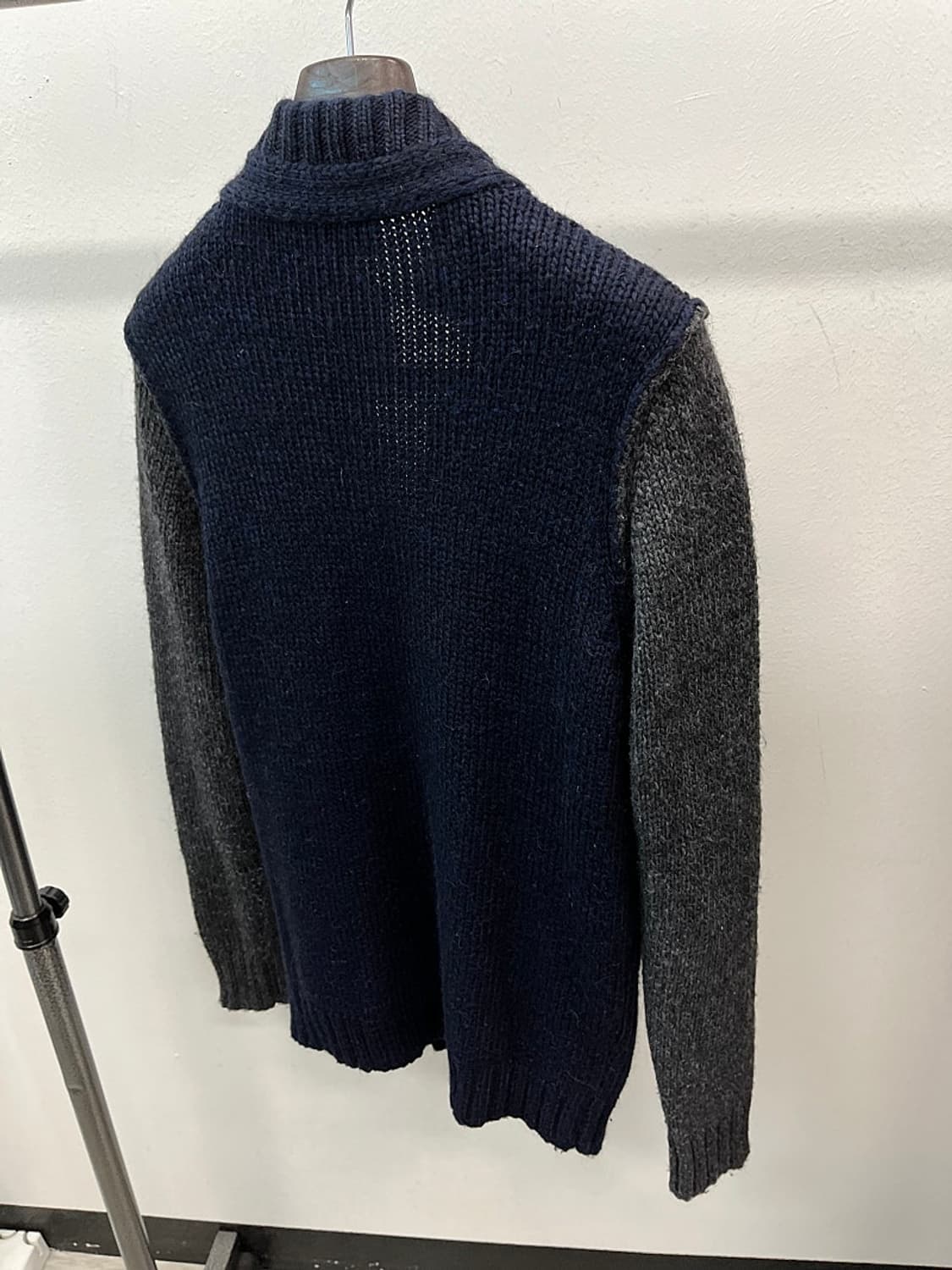 100) 제이콜먼 알카카 니트 가디건  상품이미지5