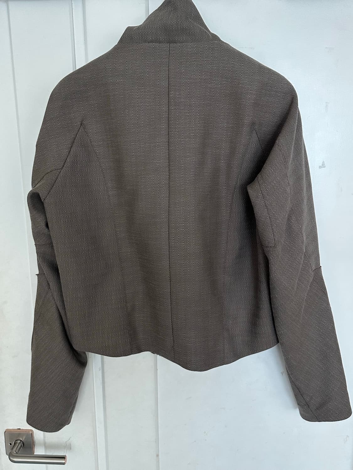 키코 코스타디노브 25SS 자파 크롭 자켓 브라운 48 상품이미지2