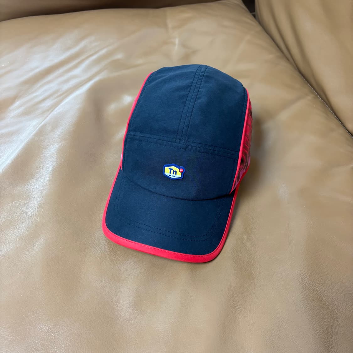 슈프림 나이키 에어맥스 러닝 캠프캡 모자 상품이미지1