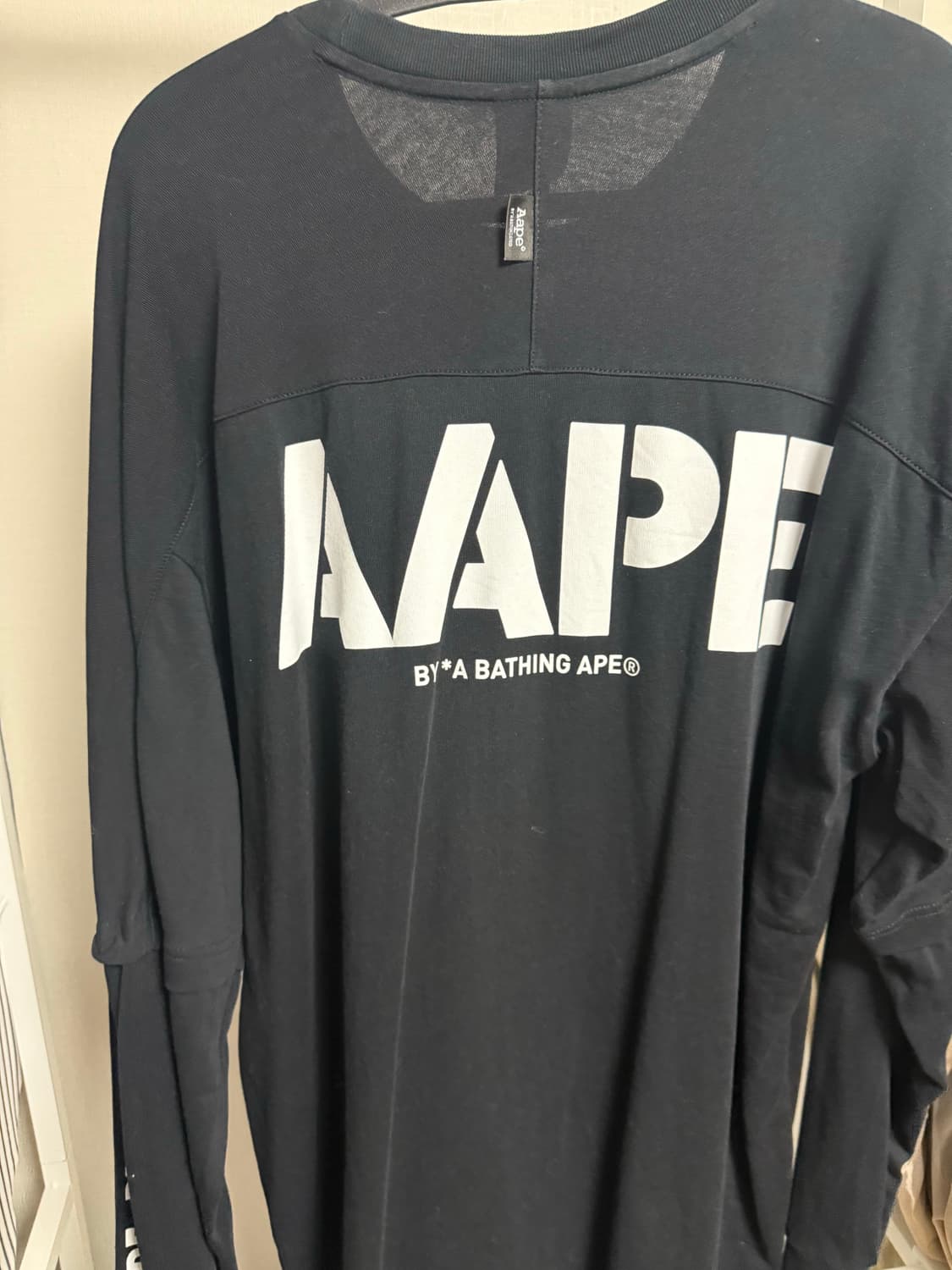 에이프 롱슬리브 상품이미지2