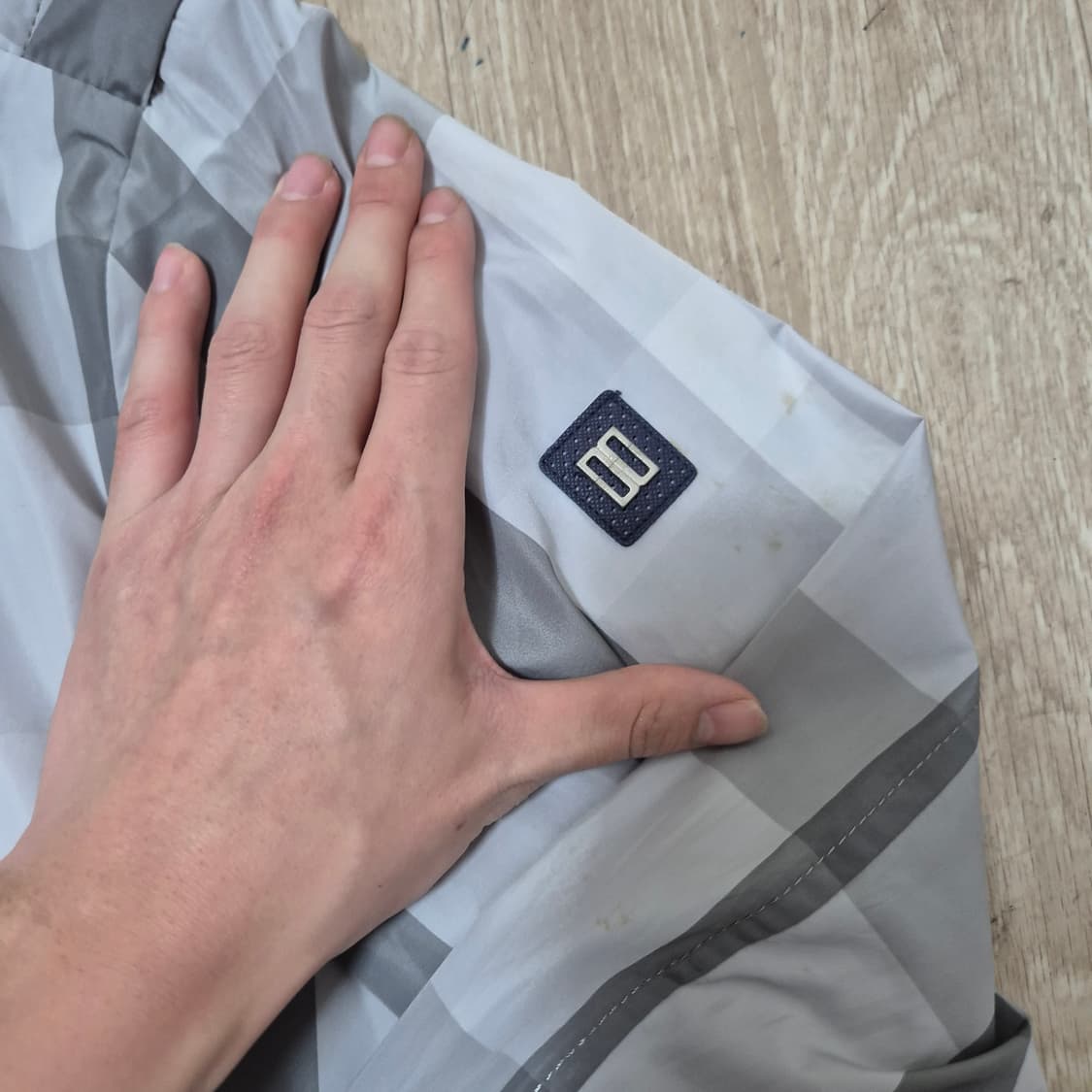 닥스 골프 남성 경량 체크 바람막이 자켓 상품이미지4