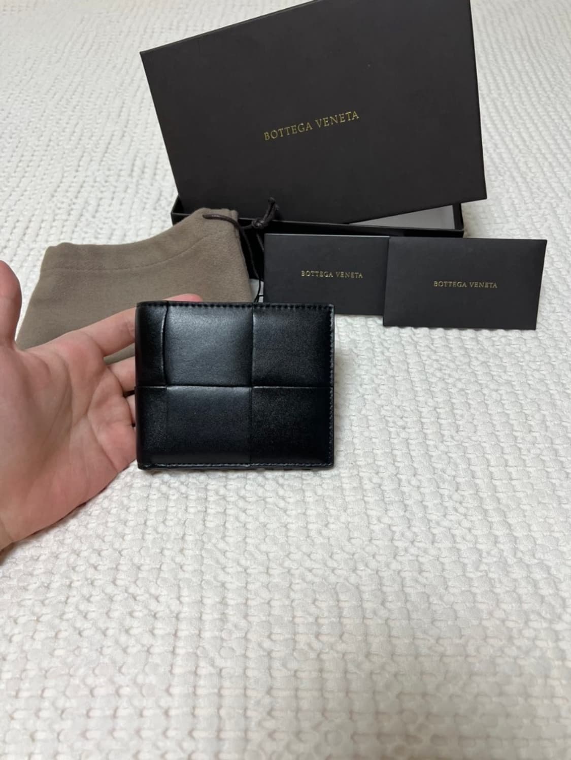 (크림판) 보테가베네타 맥시 반지갑 블랙 상품이미지1