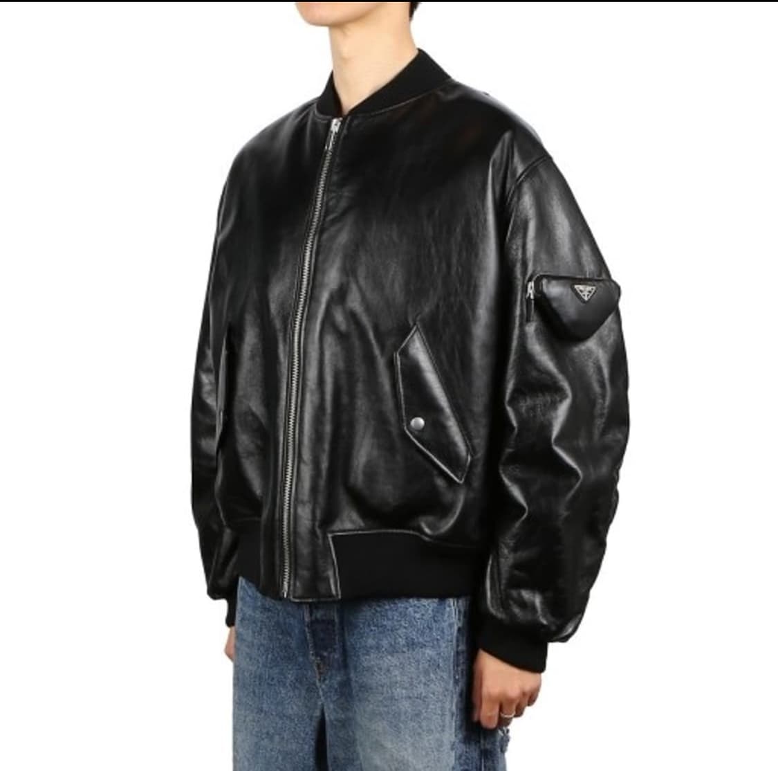 프라다 레더 봄버 52 상품이미지1
