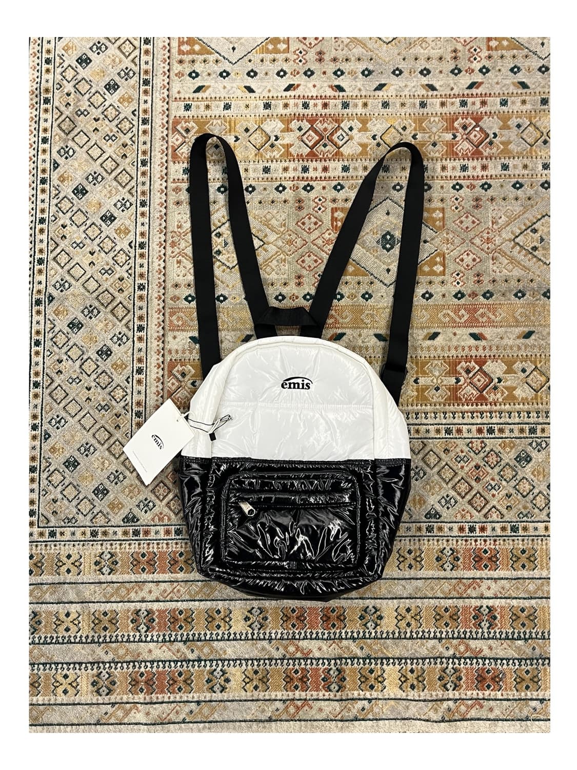 이미스 글로시 패디드 미니 백팩 화이트 #csz3074  상품이미지1