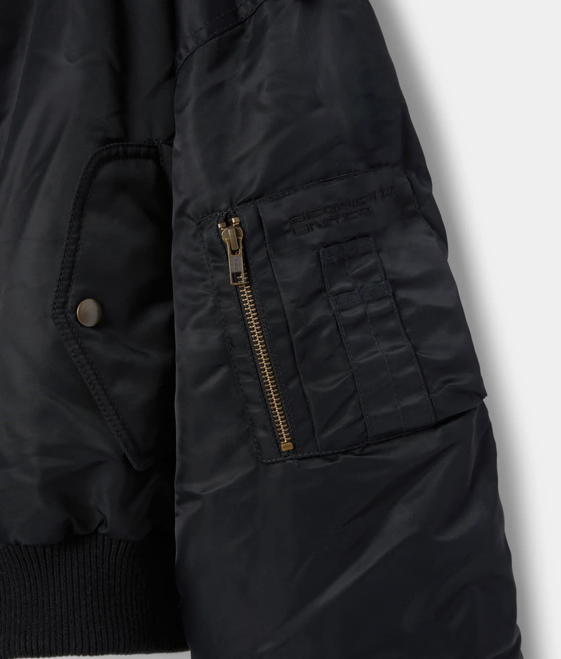 CROPPED MA-1 BOMBER JACKET 상품이미지3