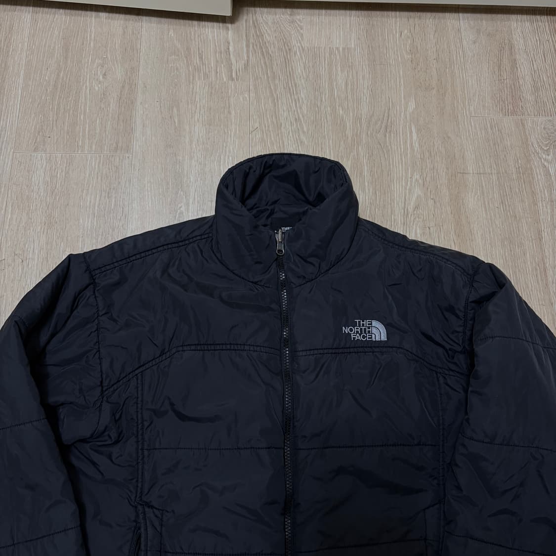 노스페이스 로고 엑셀로프트 경량패딩 S/90  상품이미지2