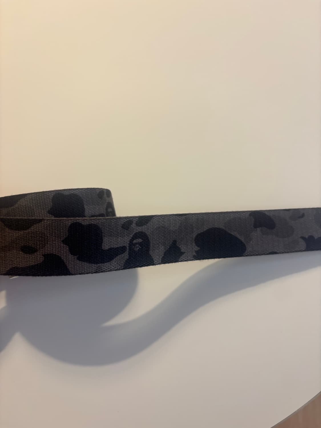 (국내미발매, 새상품) 베이프 25fw 컬러 카모 벨트 블랙 상품이미지3