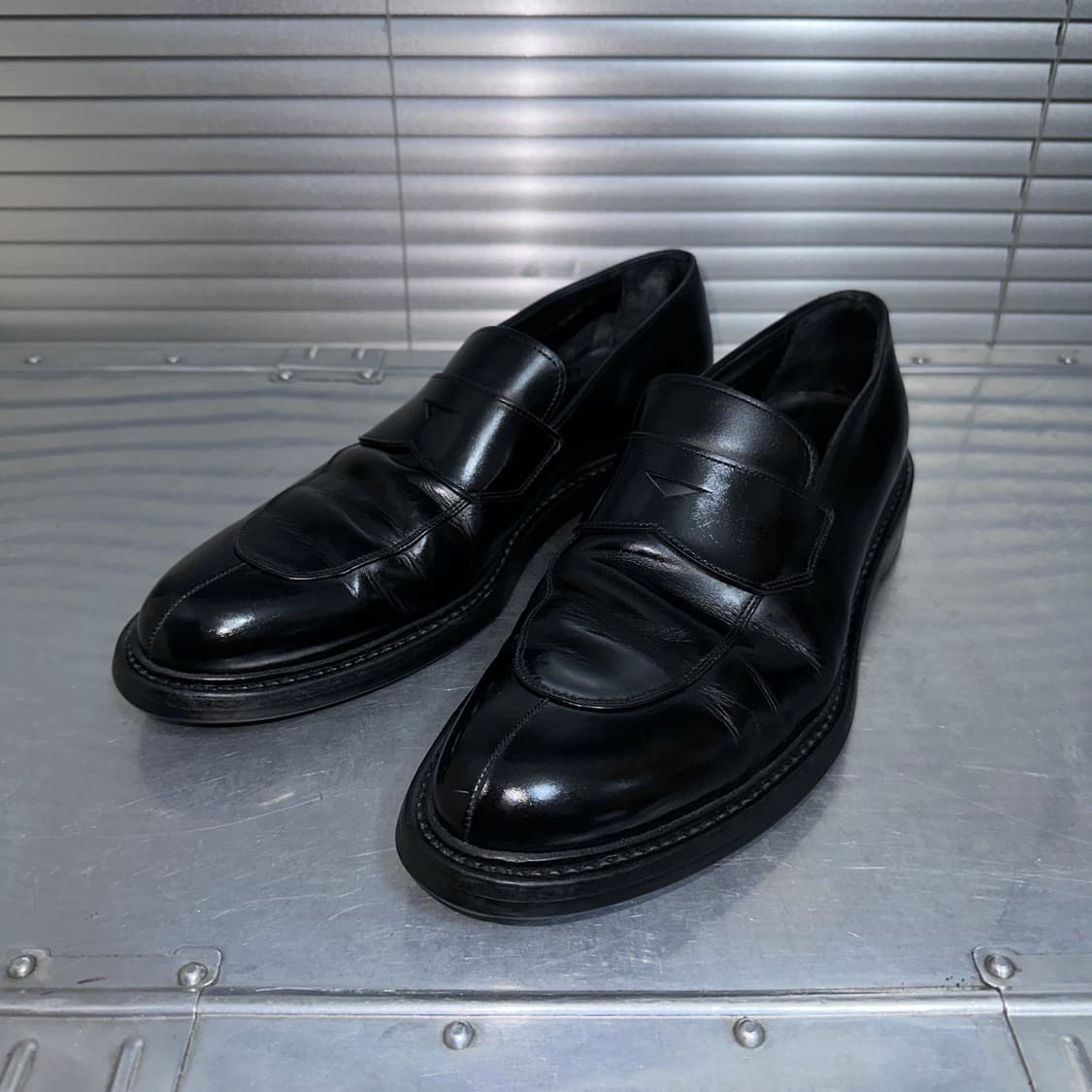 00s 빈티지 프라다 가죽 스톰퍼 로퍼 상품이미지3