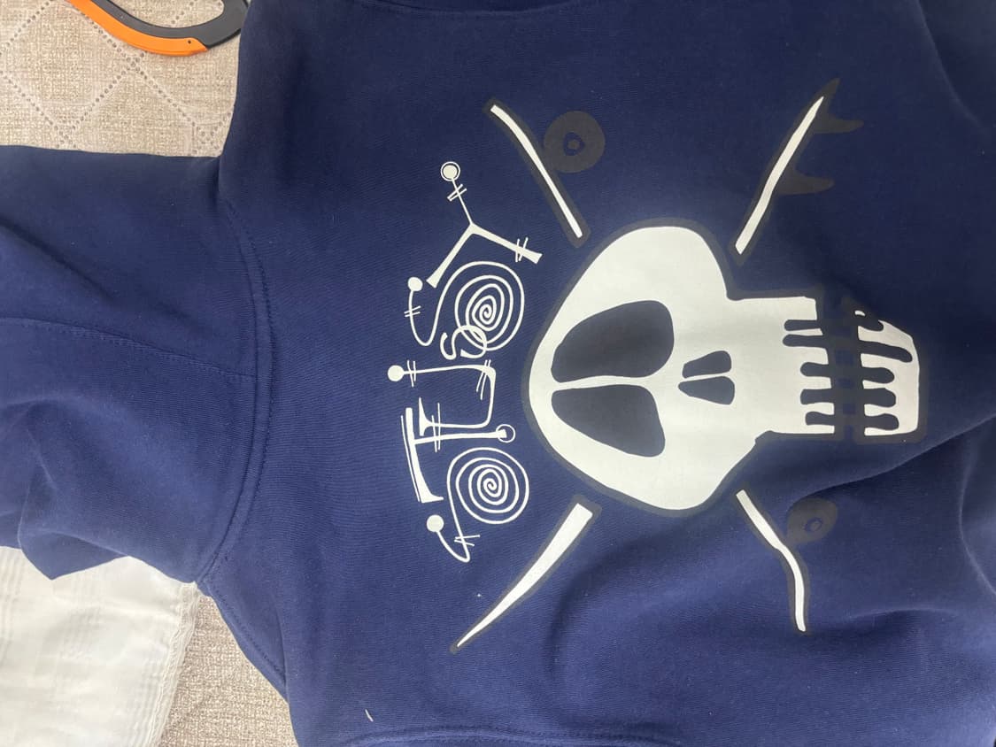 스투시 해골 후드티 상품이미지2