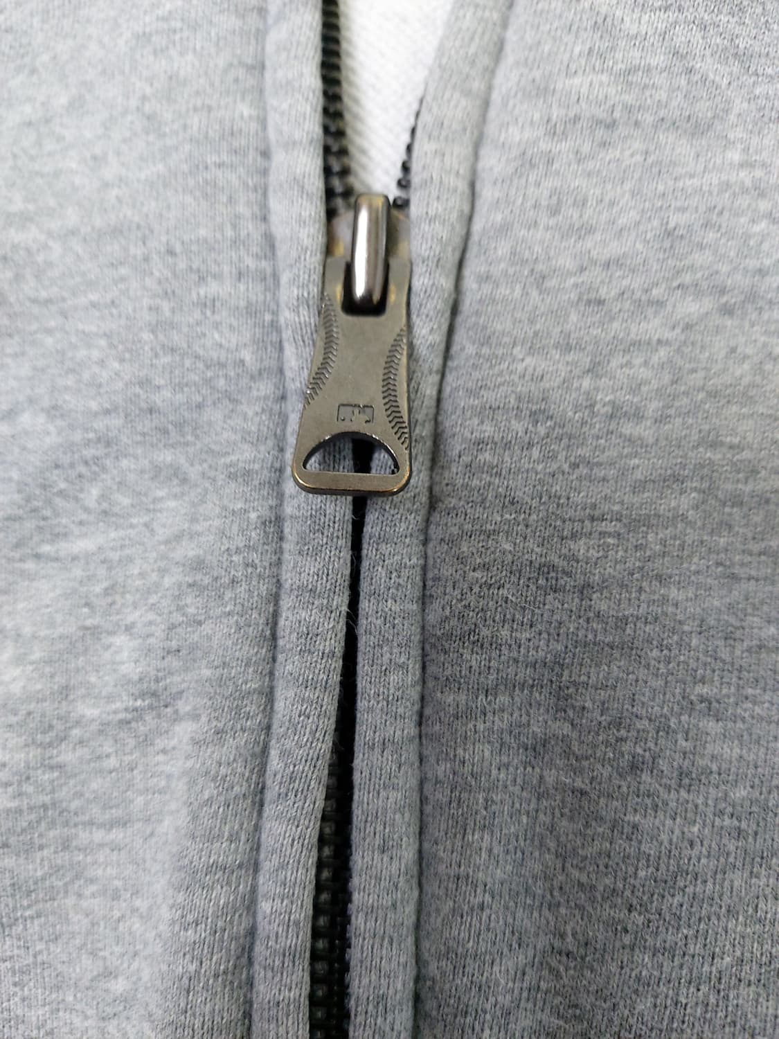 MLB  뉴욕 양키스 후드집업 (105)
 상품이미지4