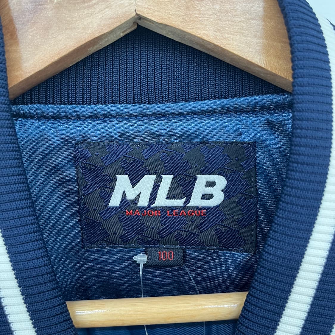 MLB 뉴욕 양키스 블루종 자켓 네이비 상품이미지3