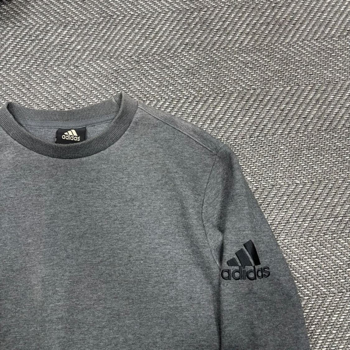 아디다스 삼선 패치 맨투맨 v0276 상품이미지4