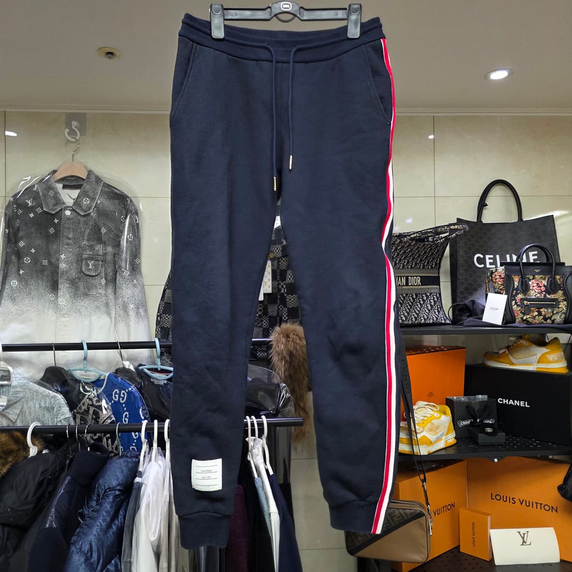 {클로젯}[1][새상품급]톰브라운 사이드 삼선 조거팬츠 상품이미지1