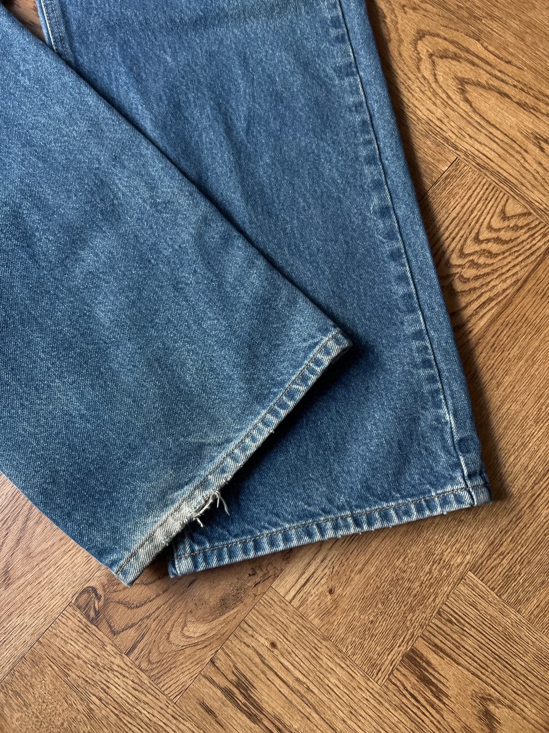 [42]칼하트 USA 빈티지 워싱 미디엄블루 워크 데님 팬츠 상품이미지7