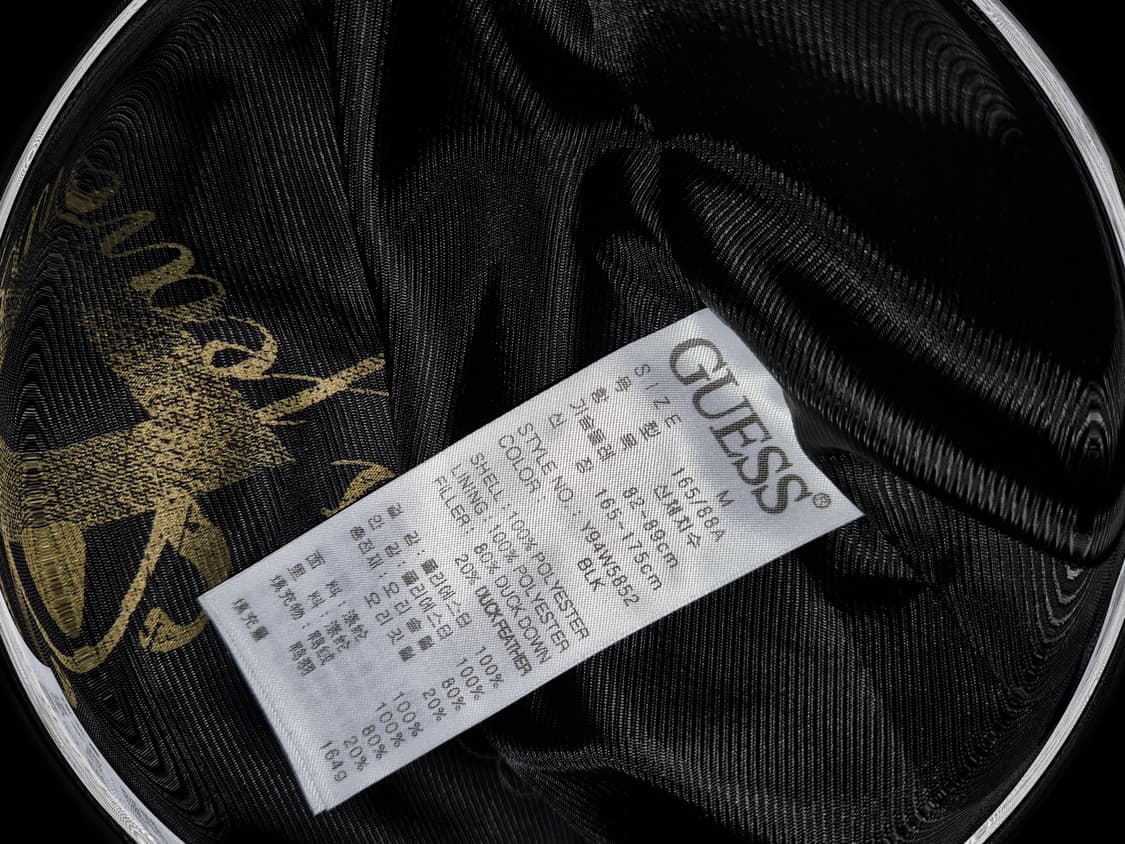 GUESS y2k duck-down Glossy wolf jaw 상품이미지3