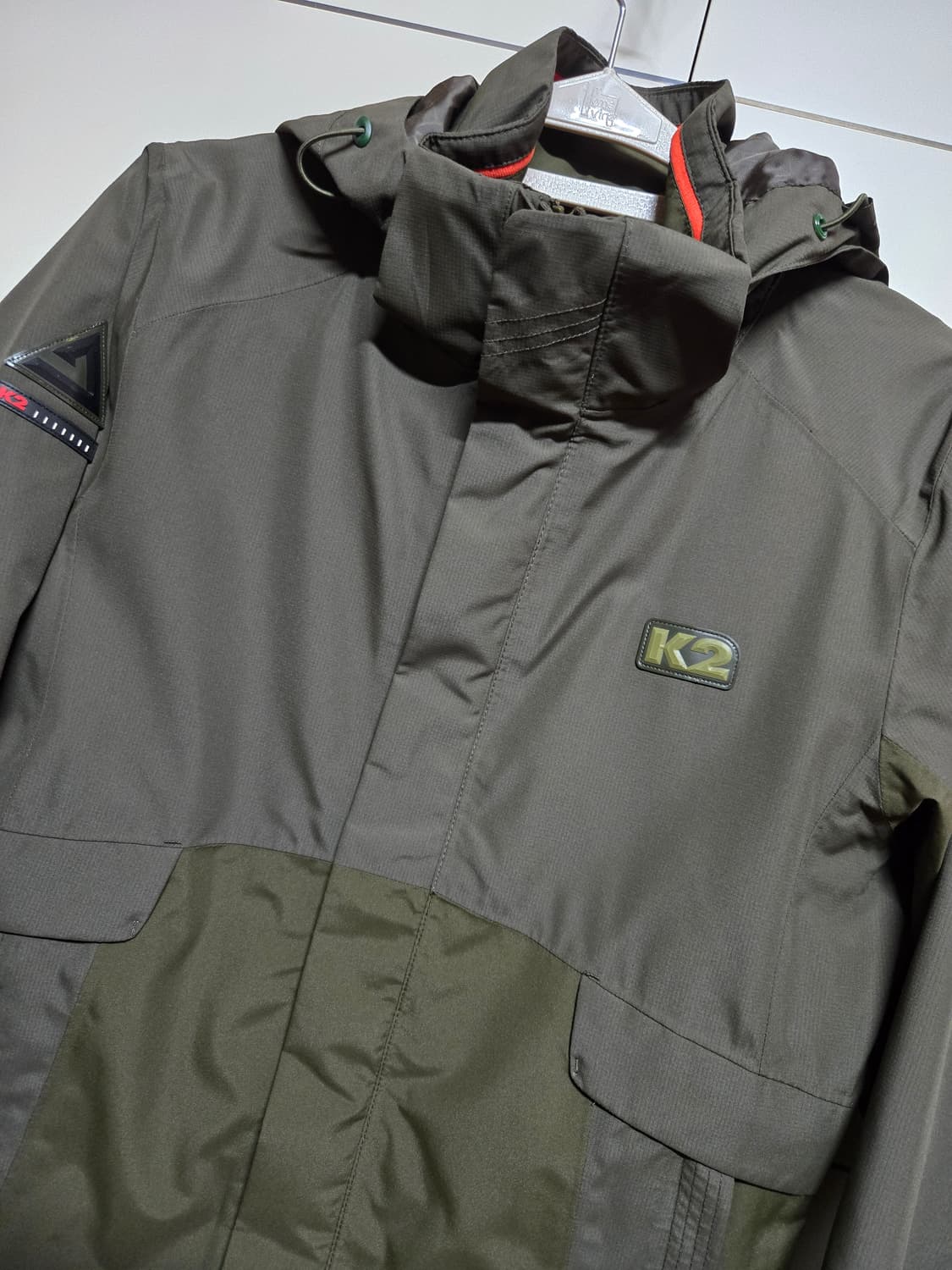 K2여성 카키 바람막이 자켓(M사이즈) 상품이미지3