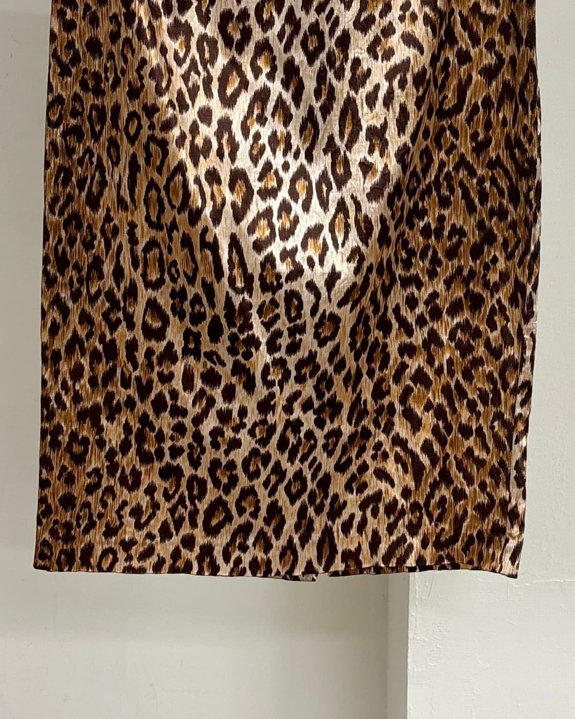 돌체 앤 가바나 브라운 레오파드 프린트 미디스커트 상품이미지3