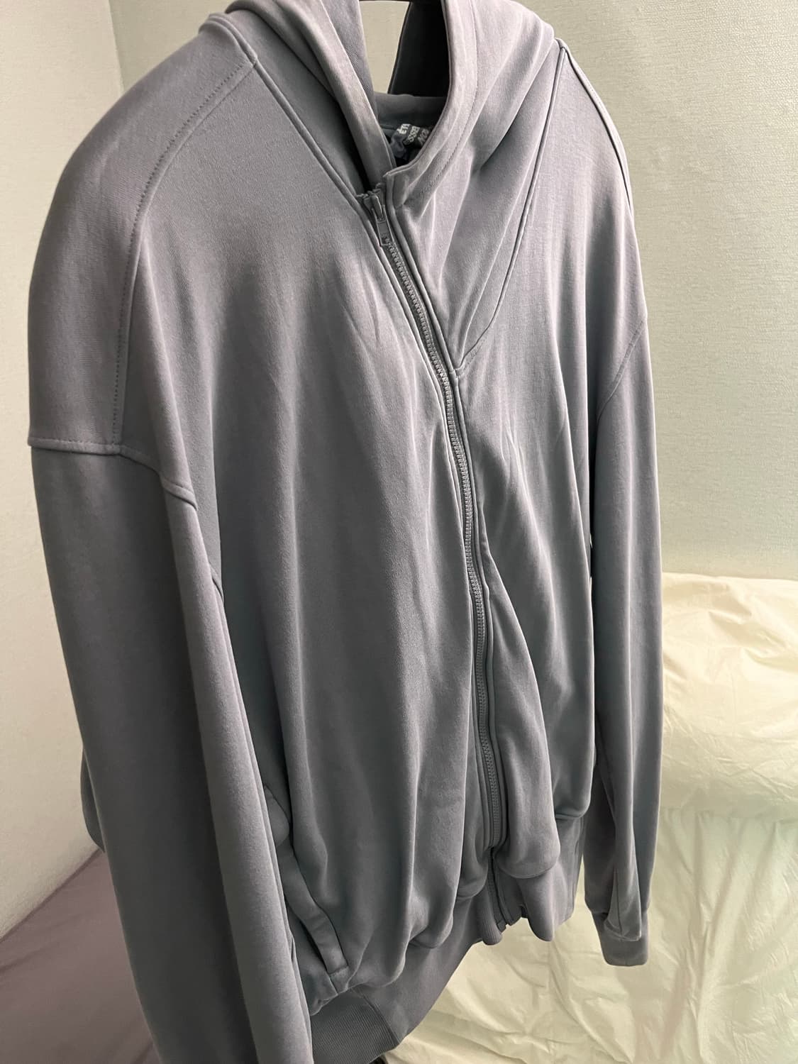 Garment Dyed Curved Hooded Zip Up Grey 상품이미지3