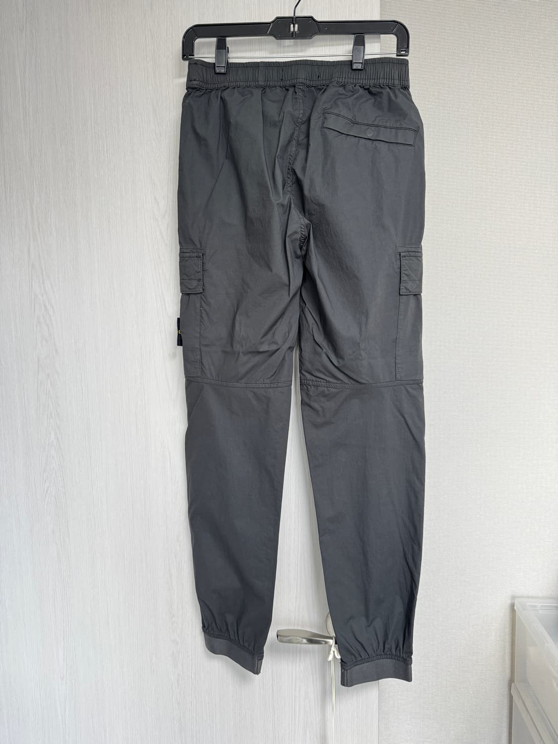 스톤아일랜드 카고 조거팬츠 그레이 80 상품이미지3
