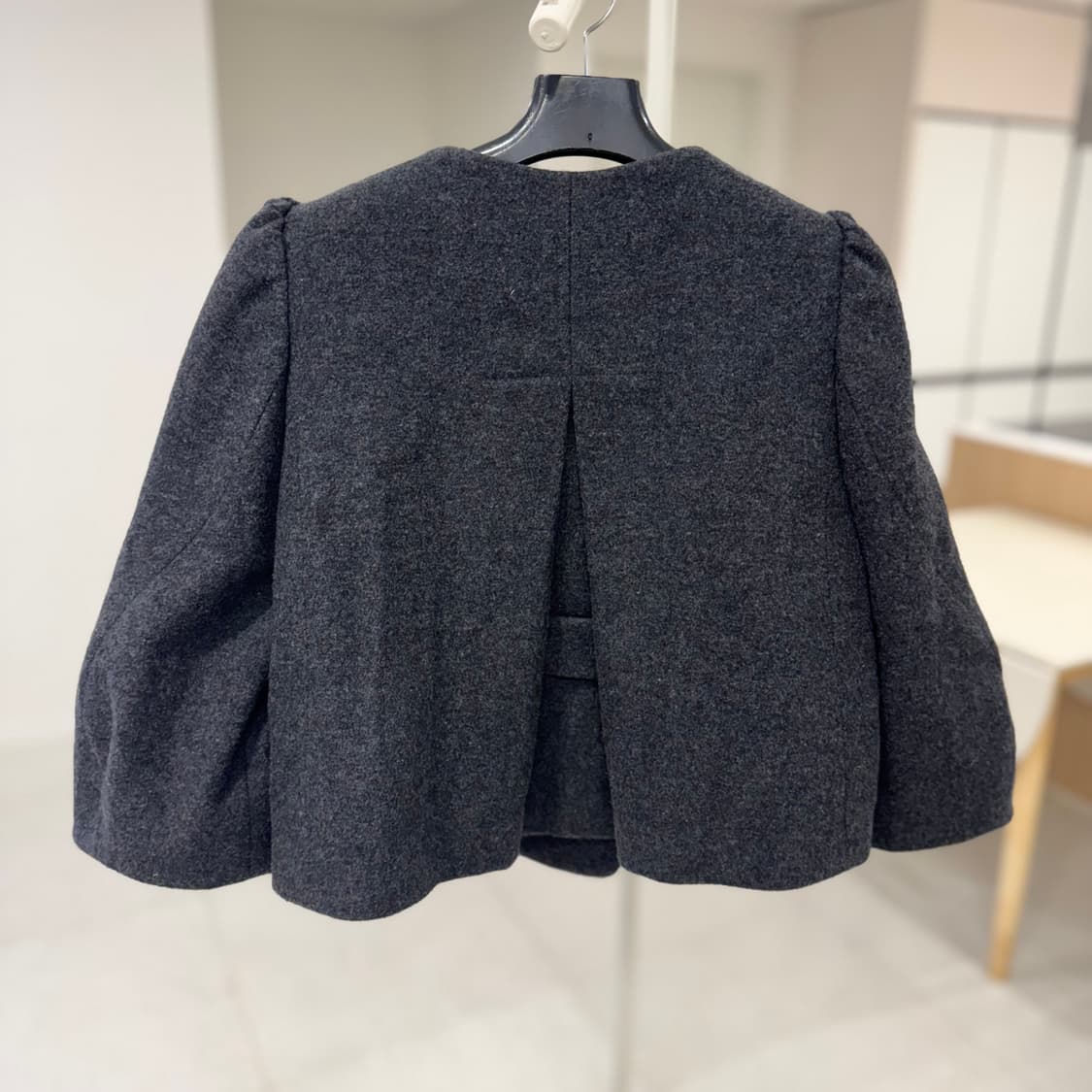 오즈세컨 케이프 울자켓 상품이미지2