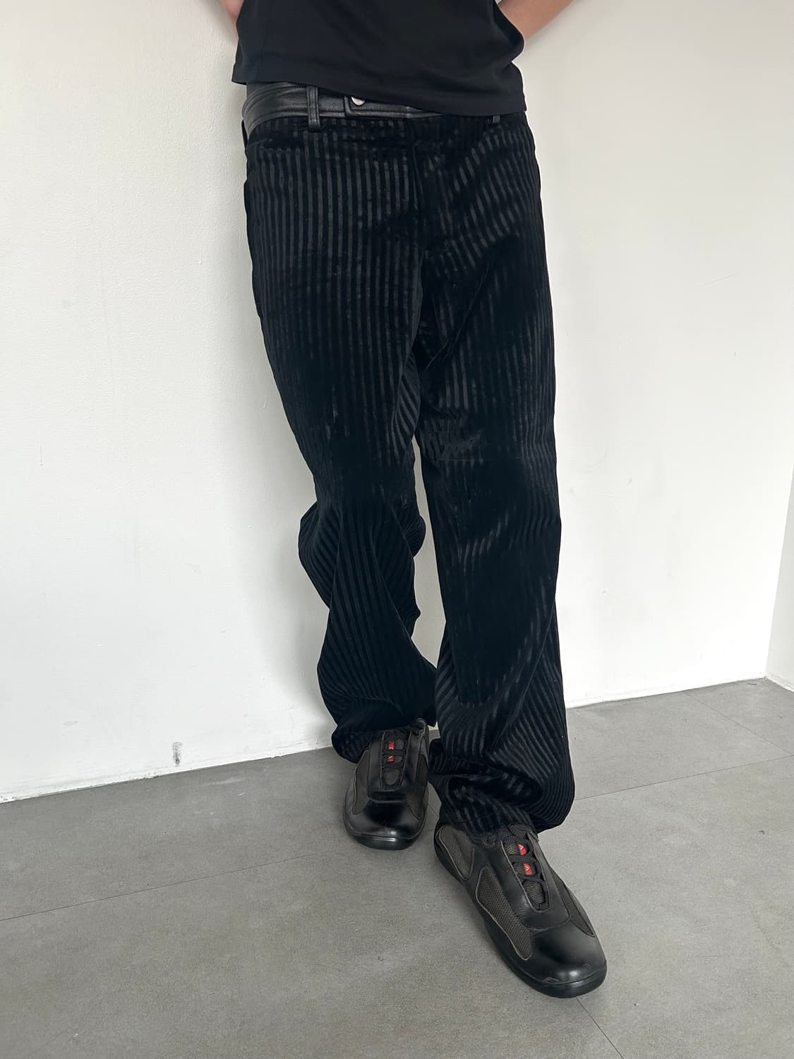 엠포리오 아르마니 벨벳 스트라이프 팬츠 상품이미지3