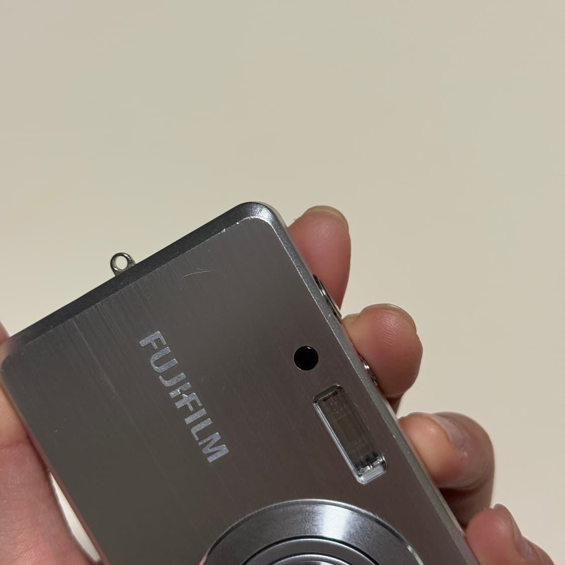 후지필름 파인픽스 J10 빈티지 디카 디지털카메라 실버 상품이미지3