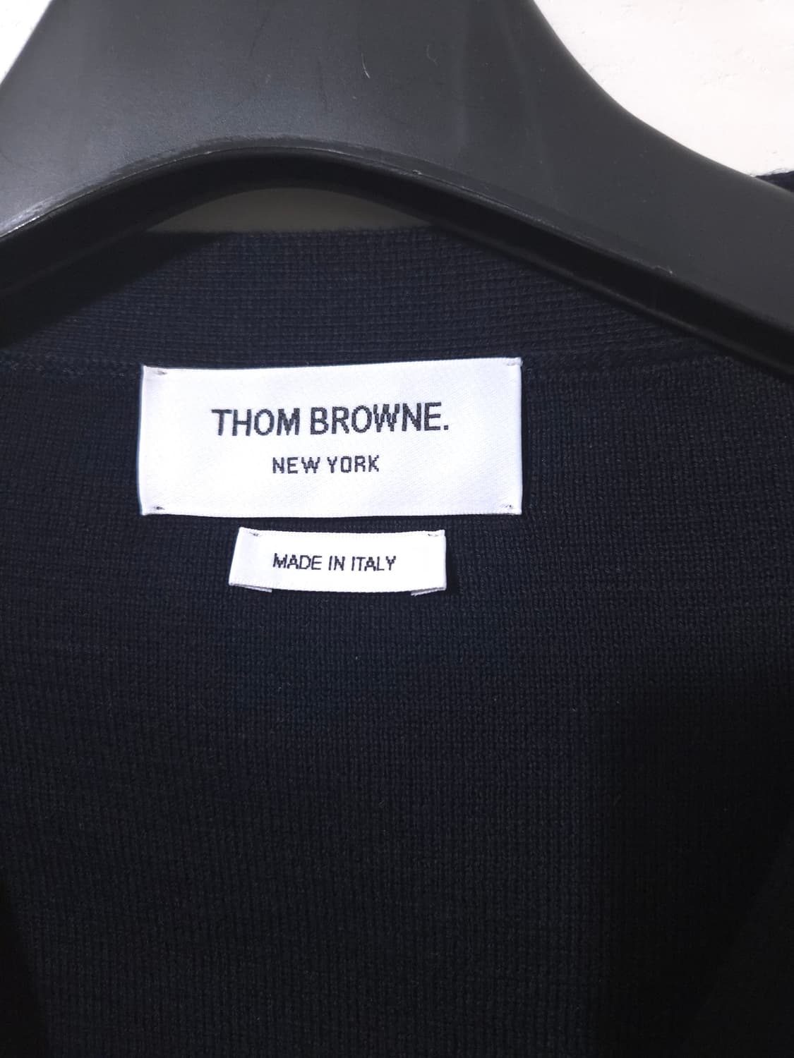 [새상품급] 톰브라운 밀라노스티치 여성 금장 가디건 40 Size 상품이미지2