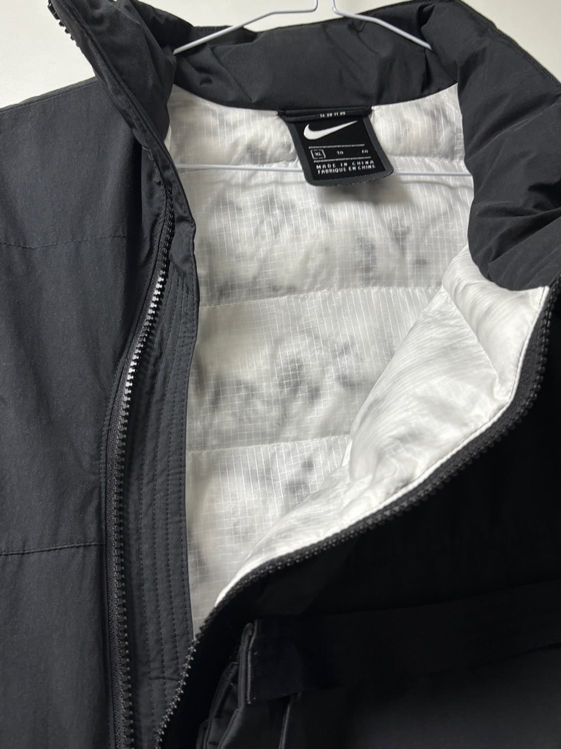나이키 테크팩 조끼 상품이미지5