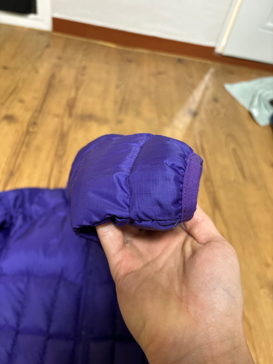 나이키 퍼플 희귀 경량패딩 L 상품이미지3