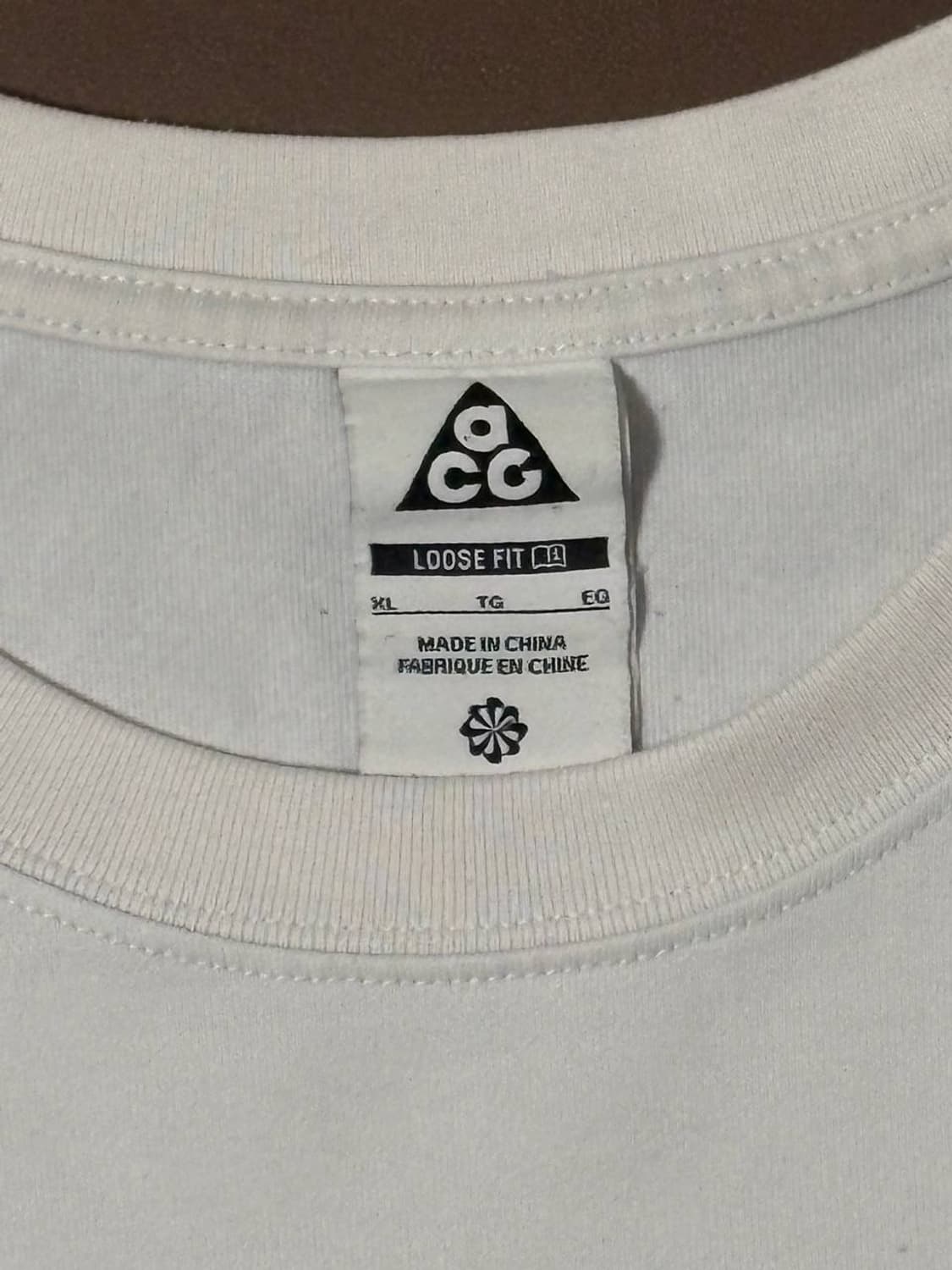 Nike ACG 나이키 화이트 라운드 반팔 상품이미지2