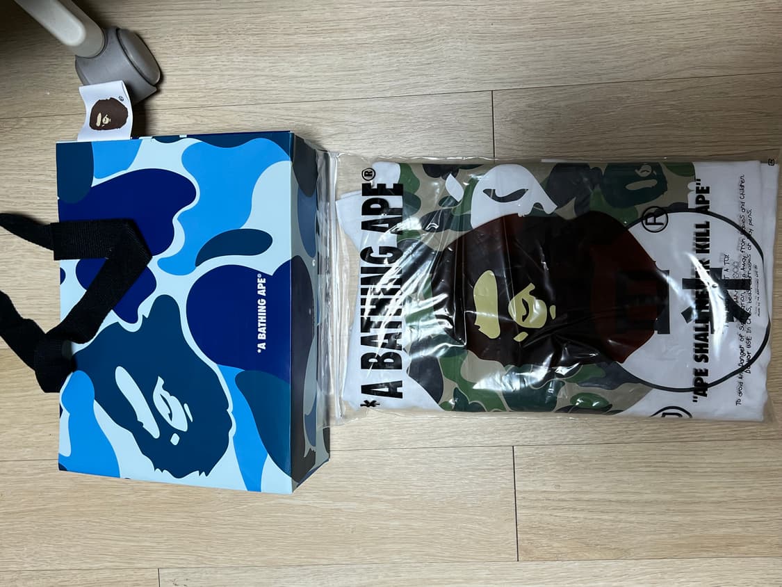 ‼️베이프 재팬 빅 에이프 헤드 시티 티셔츠 화이트(베이프 반팔)‼️ 상품이미지3