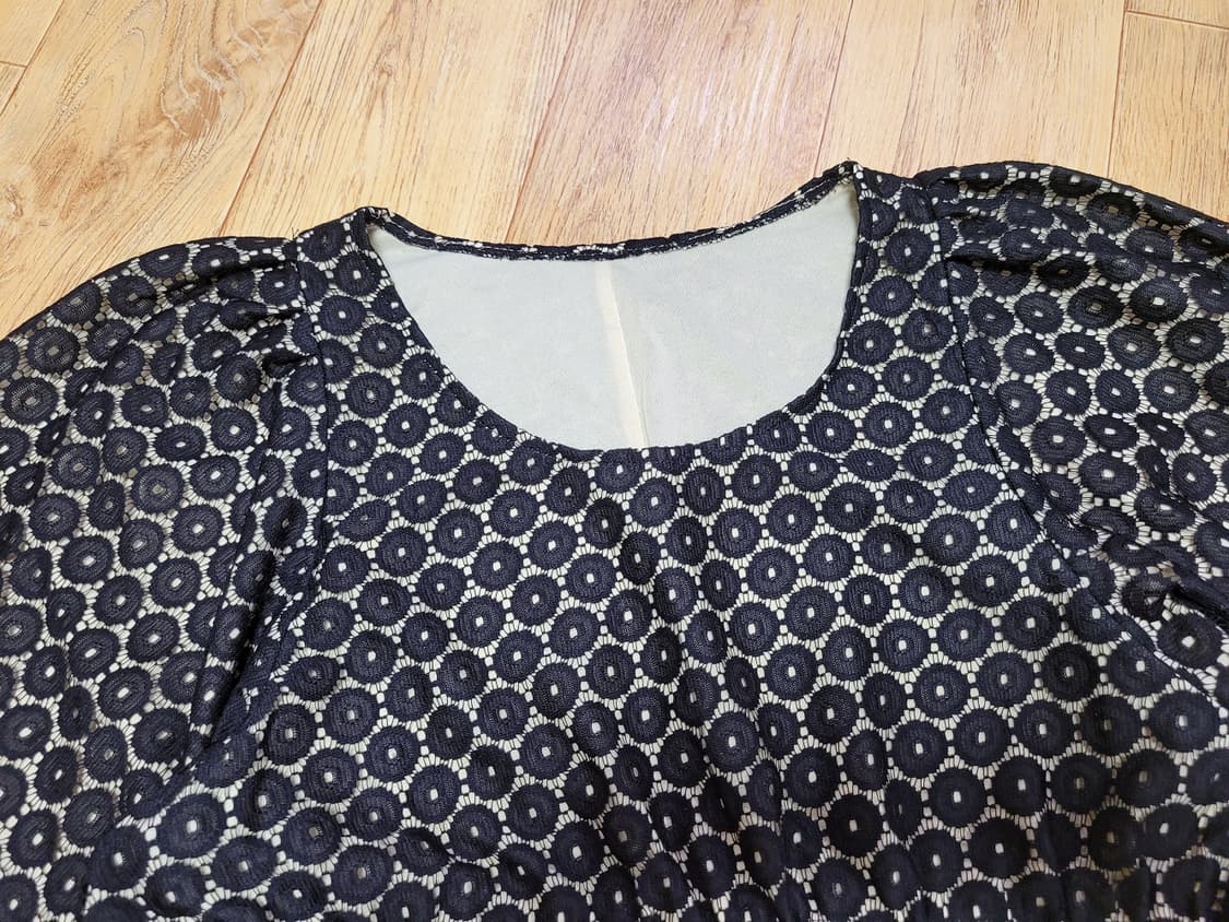 펀칭레이스 블랙원피스 55-66 상품이미지2