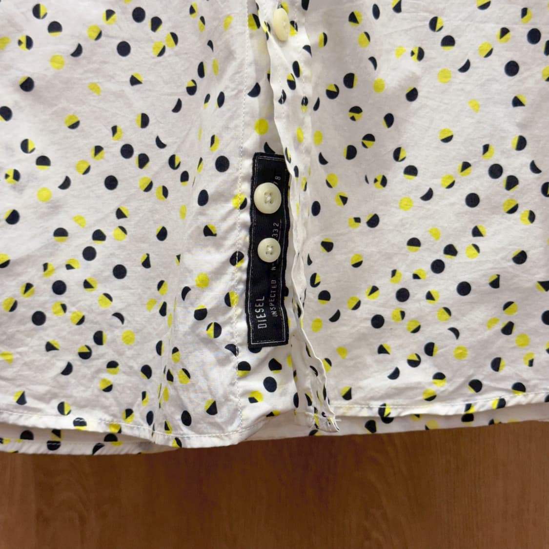 디젤 인더스트리 스트릿 패턴 긴팔 셔츠 도트 그래픽 디테일 화이트 상품이미지6