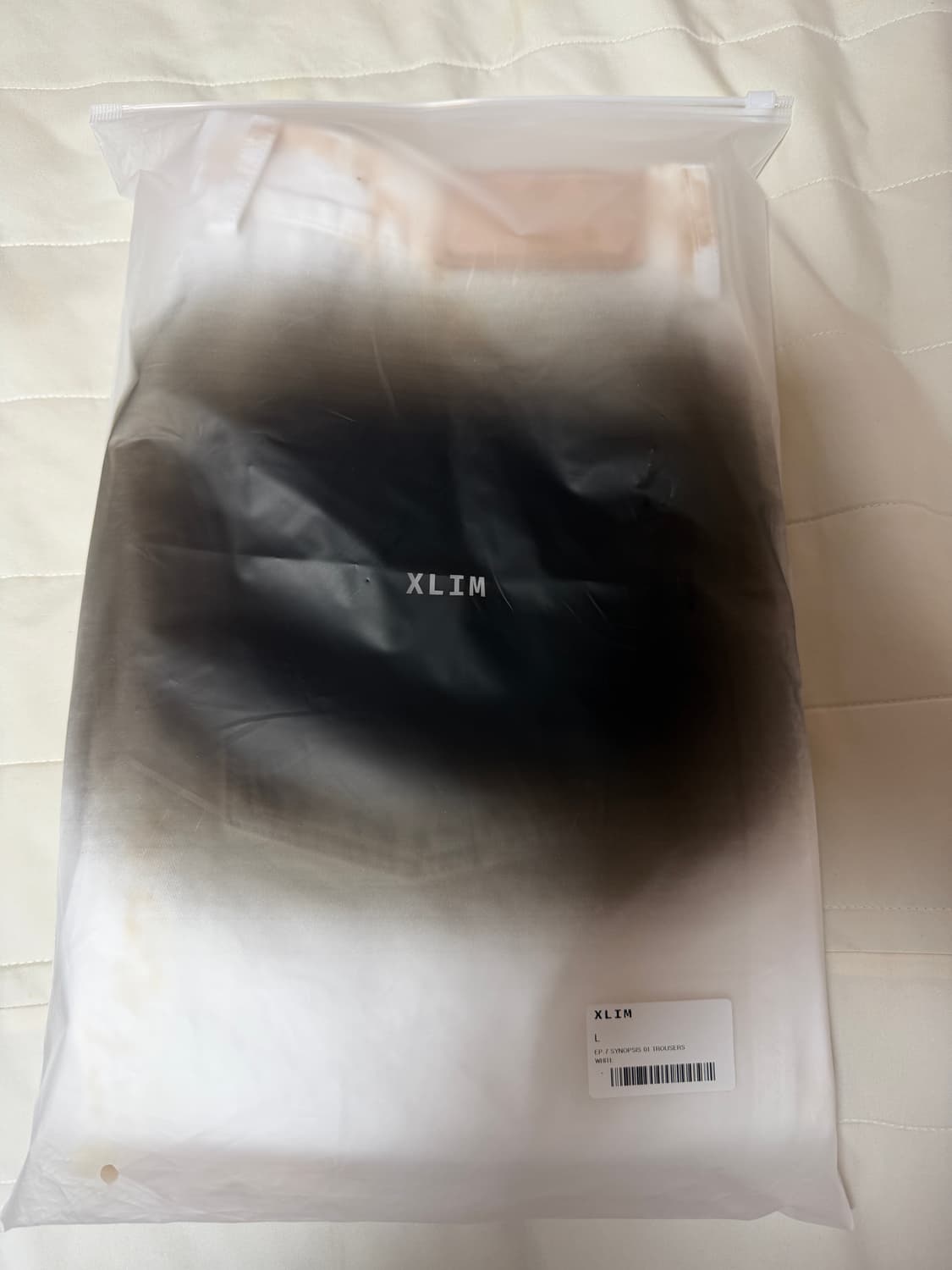 (L)XLIM EP.7 시놉시스 01 트라우저 화이트 상품이미지1