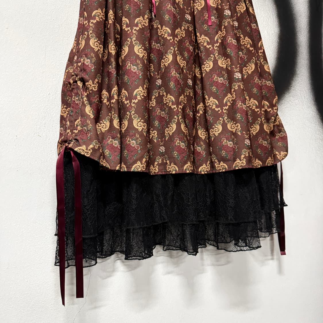 액시즈팜 오리엔탈 에스닉 풀 패턴 리본 , 레이스 업 플레어 롱 스커트 상품이미지4