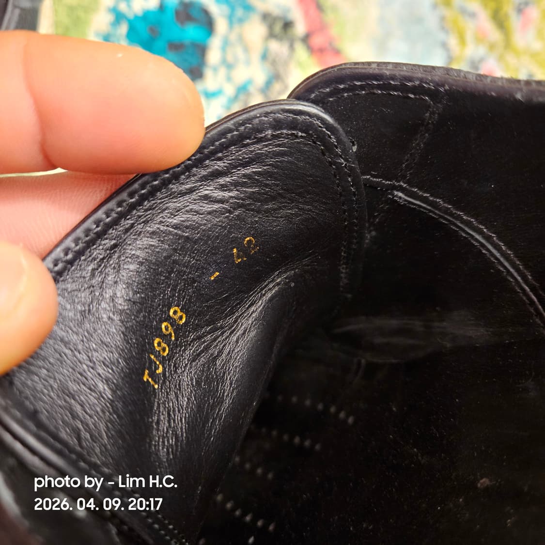 발렌티노 가죽 스니커즈 블랙 42 상품이미지6