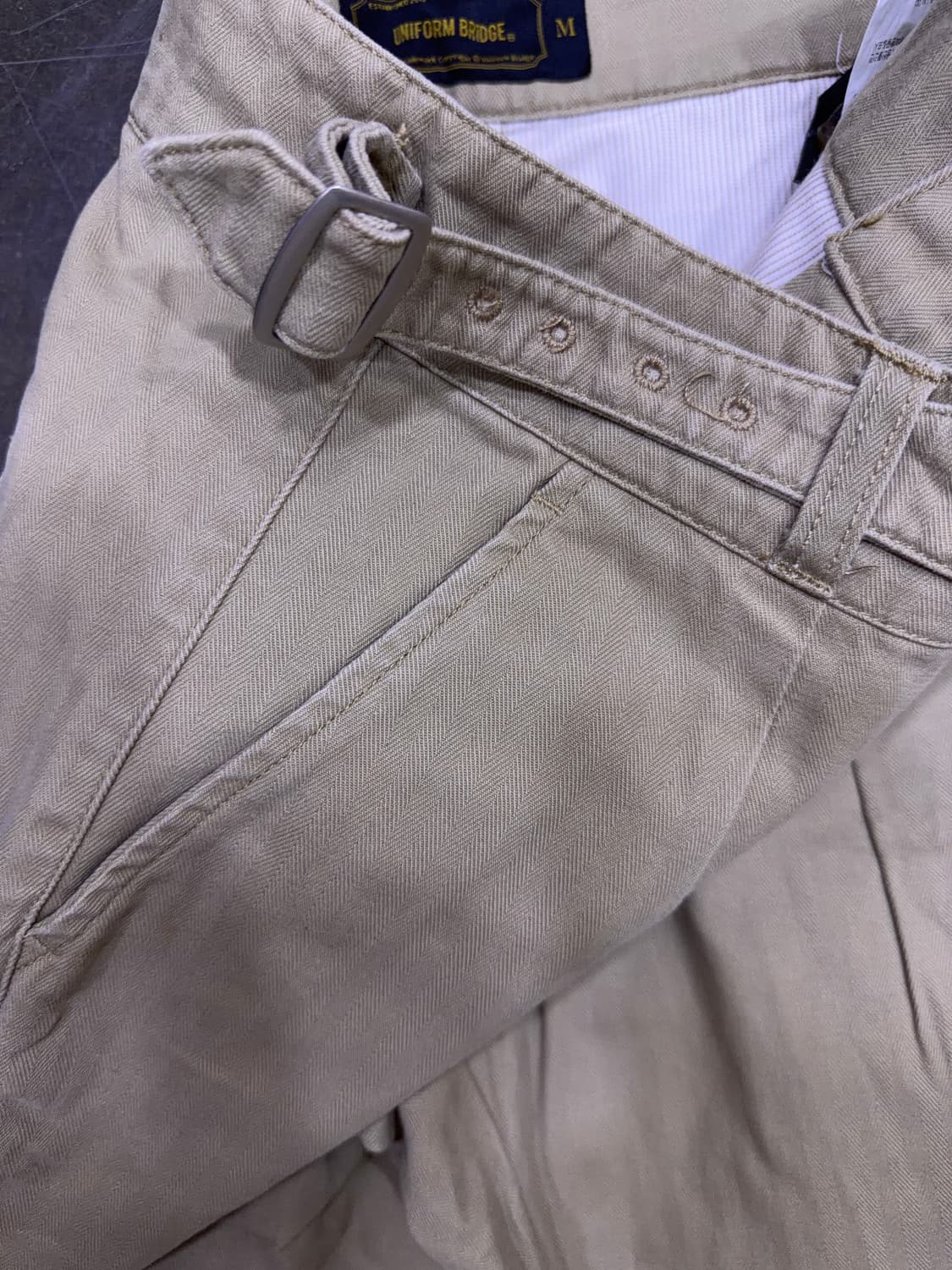 유니폼브릿지 클래식 헤링본 구르카 팬츠 베이지 M 상품이미지4