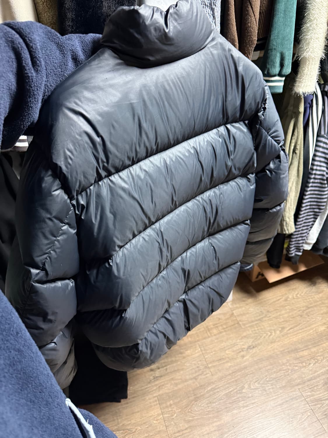 디스이즈네버댓 퍼택스 패딩 M 상품이미지2